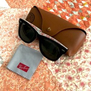 Ray-Ban. Wayfarer. Special edition